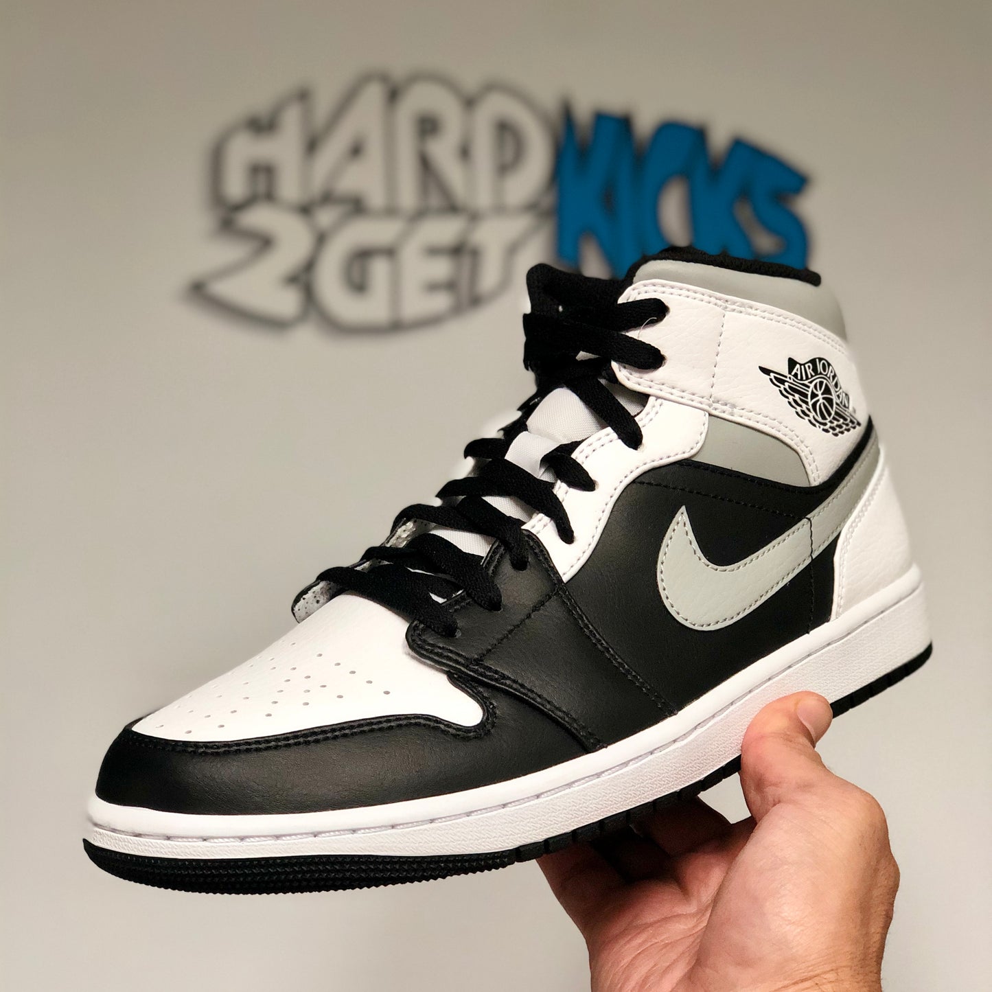 Air Jordan 1 Mid - Shadow
