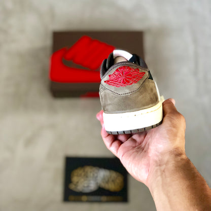 Travis Scott Air Jordan 1 Retro Low OG