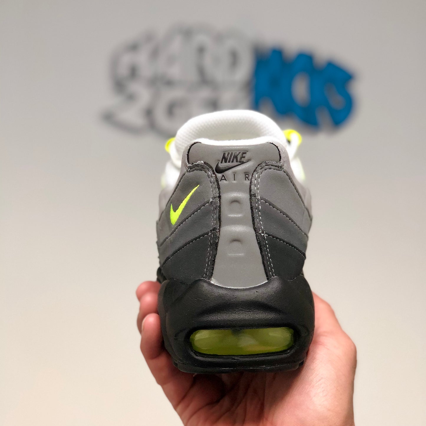Nike Air Max 95 OG - Neon