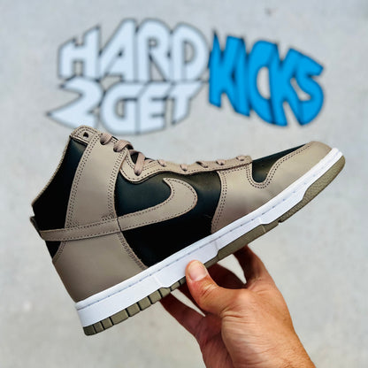 Wmns Nike Dunk High - Moon Fossil