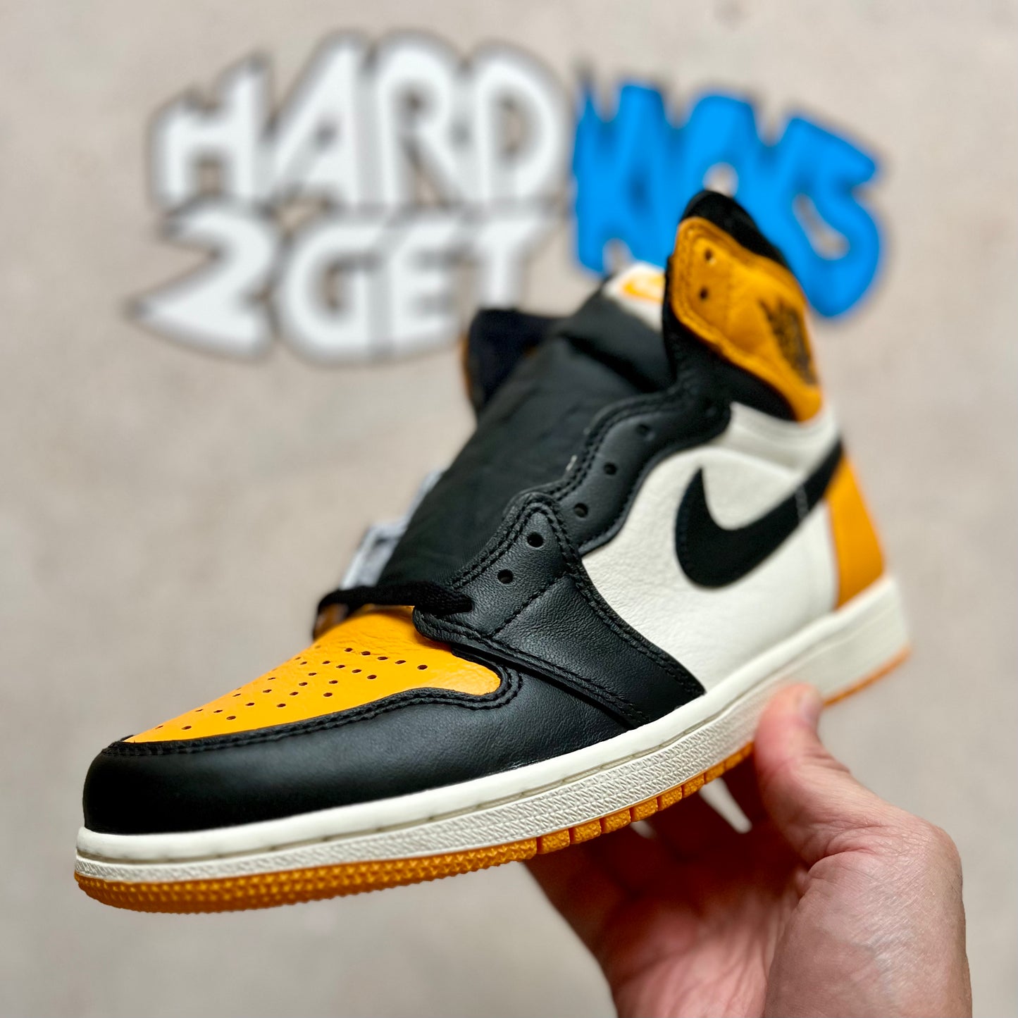 Air Jordan 1 Retro High OG - Taxi