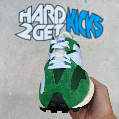 New Balance 327 - Forest Green