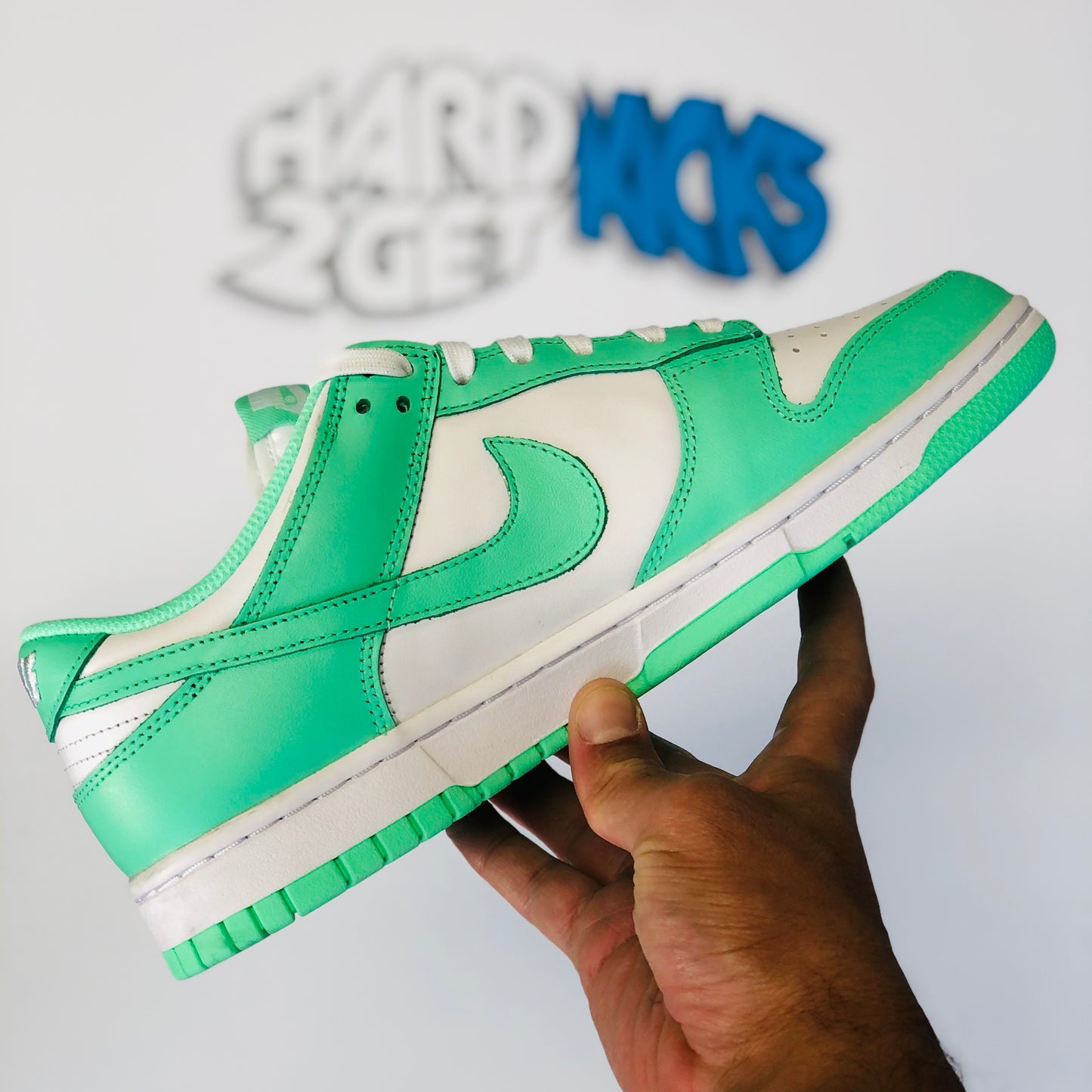 Wmns Nike Dunk Low - Green Glow