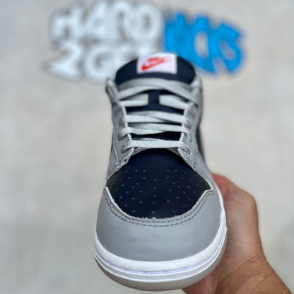 Wmns Nike Dunk Low SE - College Navy