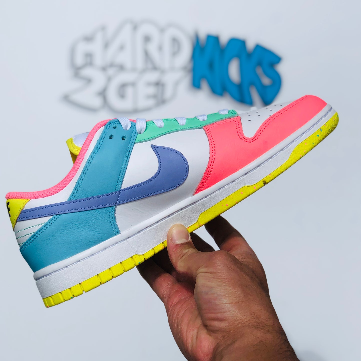 Wmns Nike Dunk Low - Easter