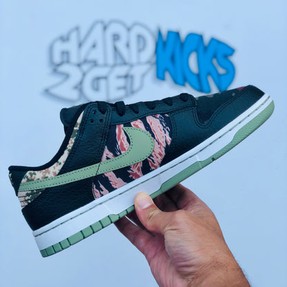 Nike Dunk Low SE - Black/Multi Camo