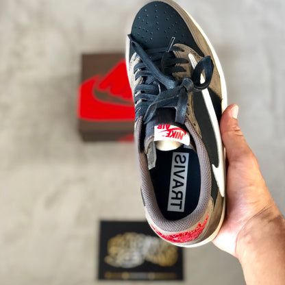 Travis Scott Air Jordan 1 Retro Low OG