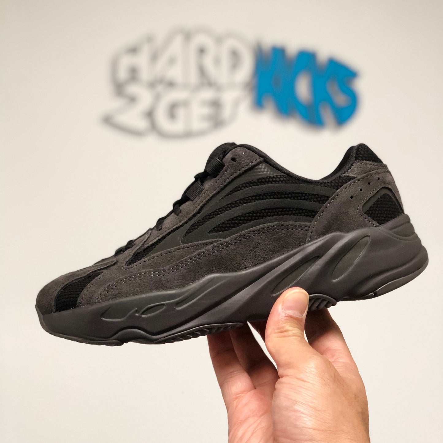 Yeezy Boost 700 V2 Kids - Vanta