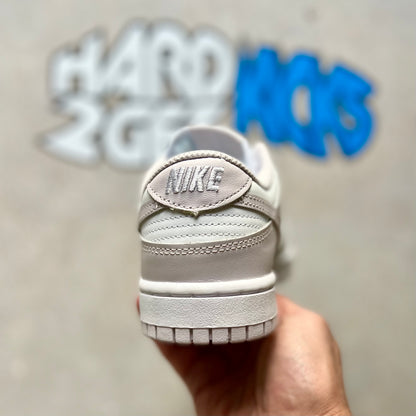 Wmns Nike Dunk Low - Venice