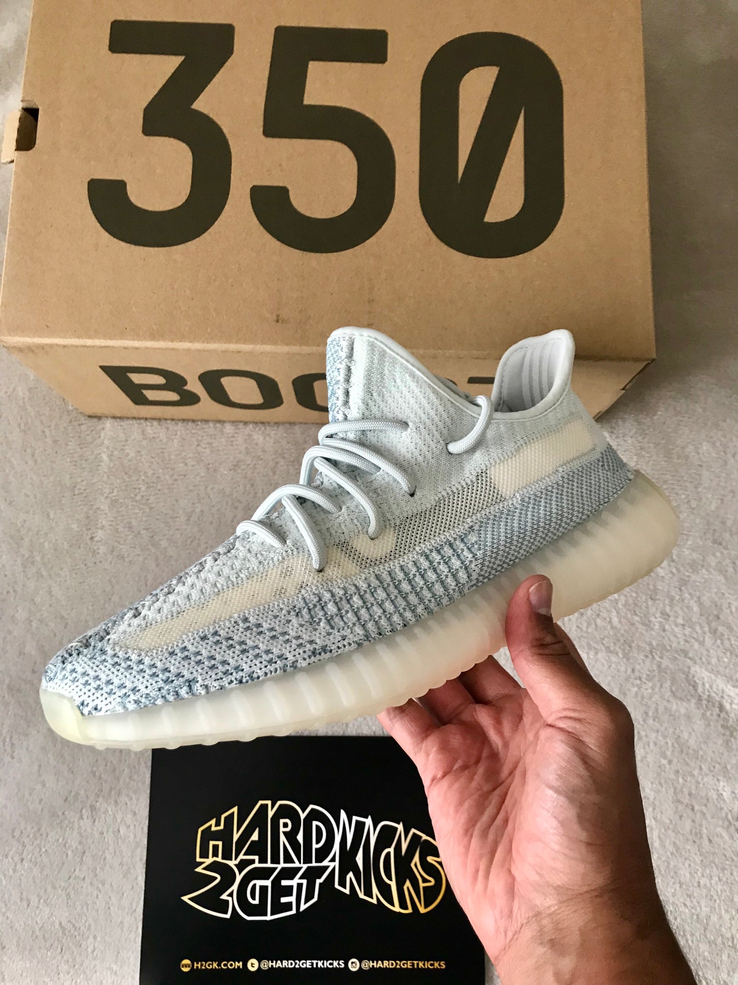 Yeezy Boost 350 V2 - Cloud (non-reflective)