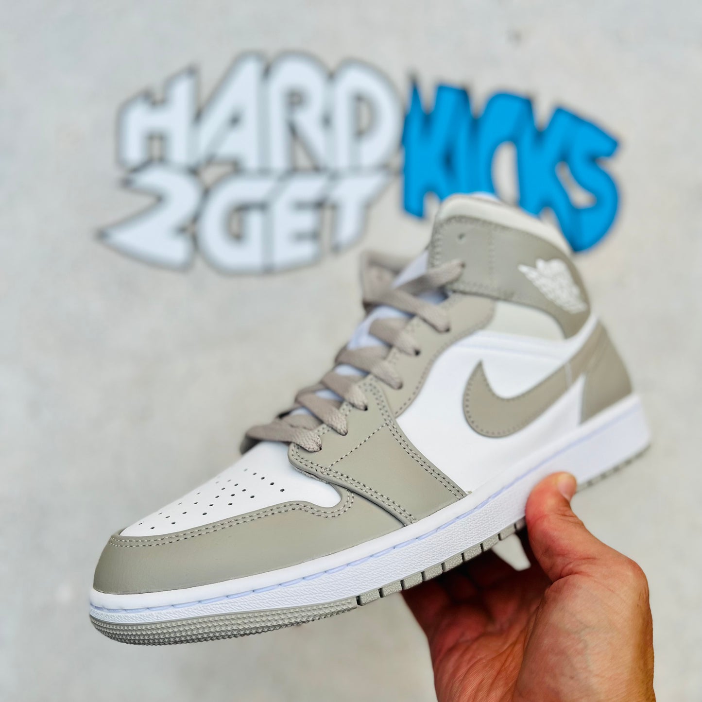 Air Jordan 1 Mid - Linen