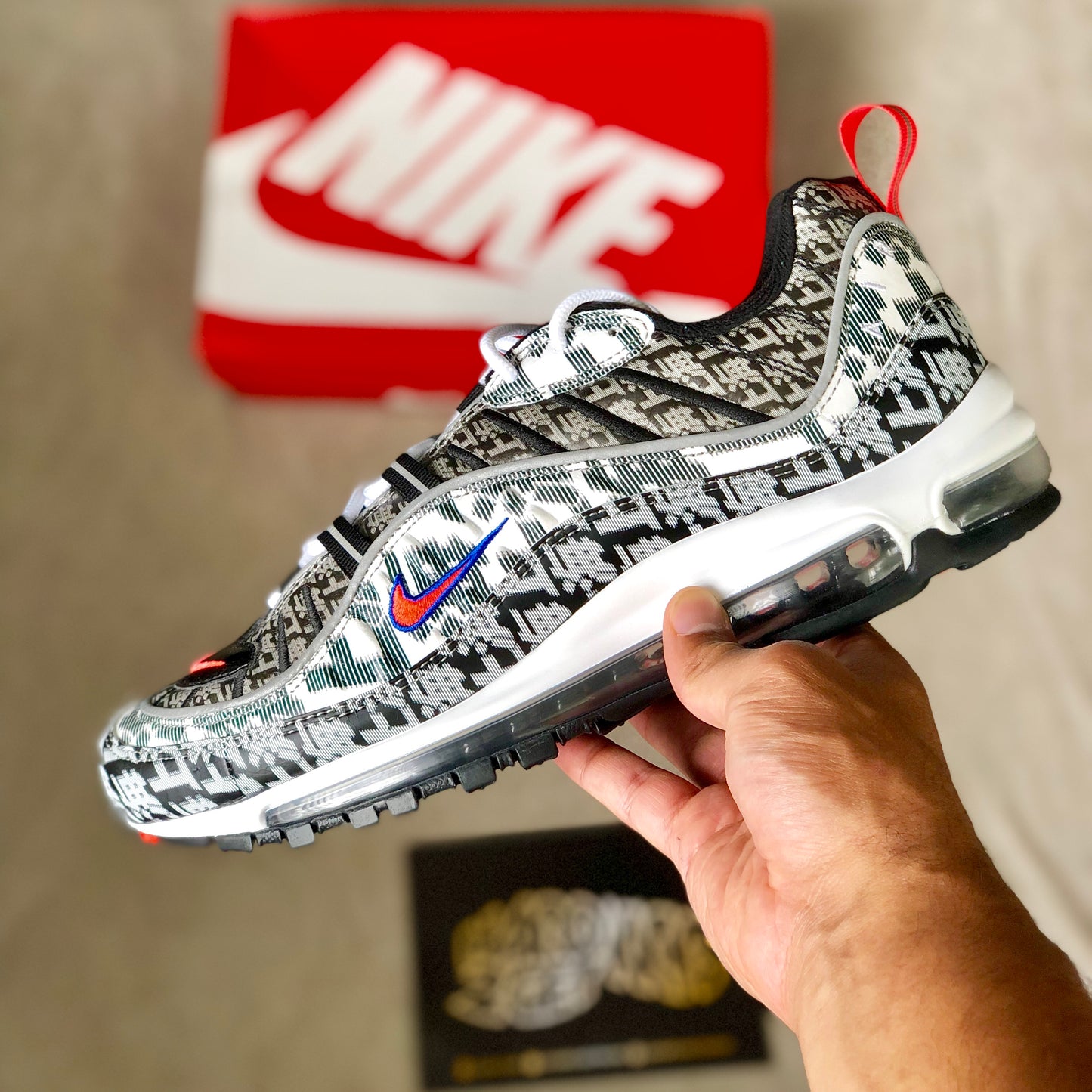 Nike Air Max 98 - Shanghai Marathon (China Exclusive)