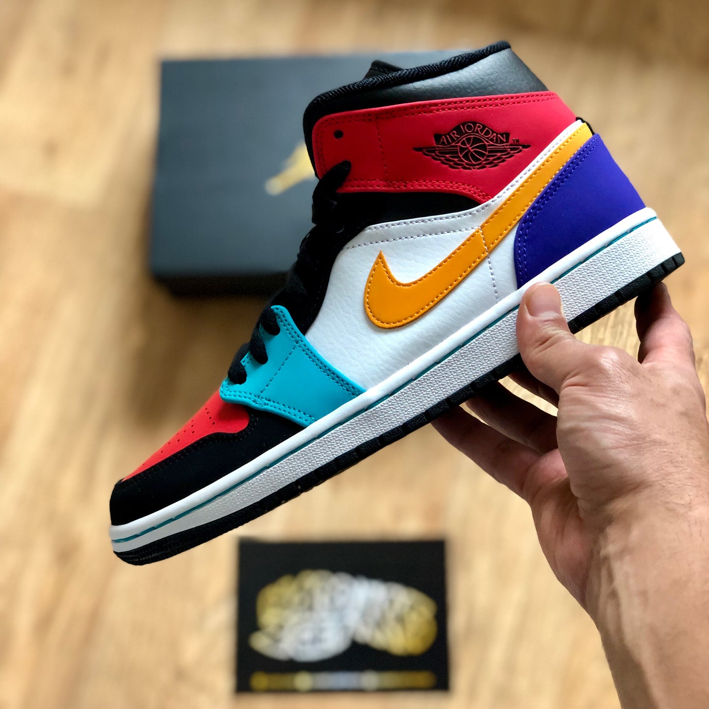 Air Jordan 1 Mid - Bred Multi