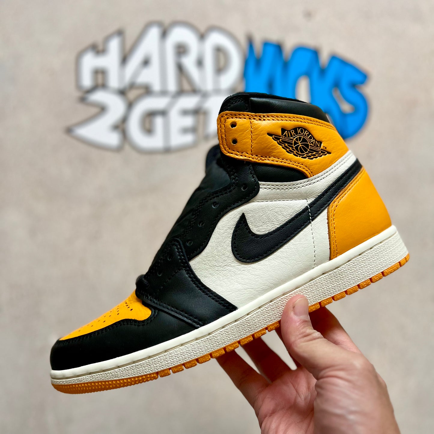 Air Jordan 1 Retro High OG - Taxi