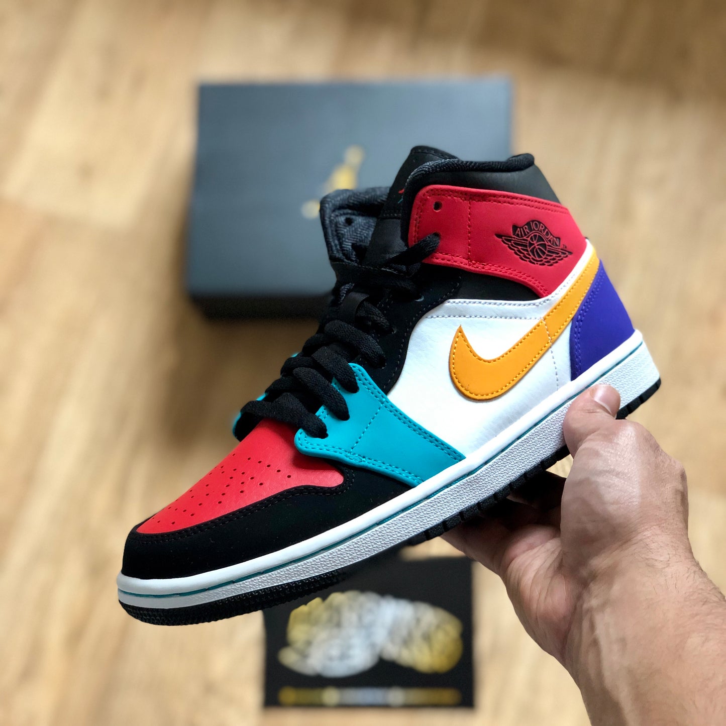Air Jordan 1 Mid - Bred Multi