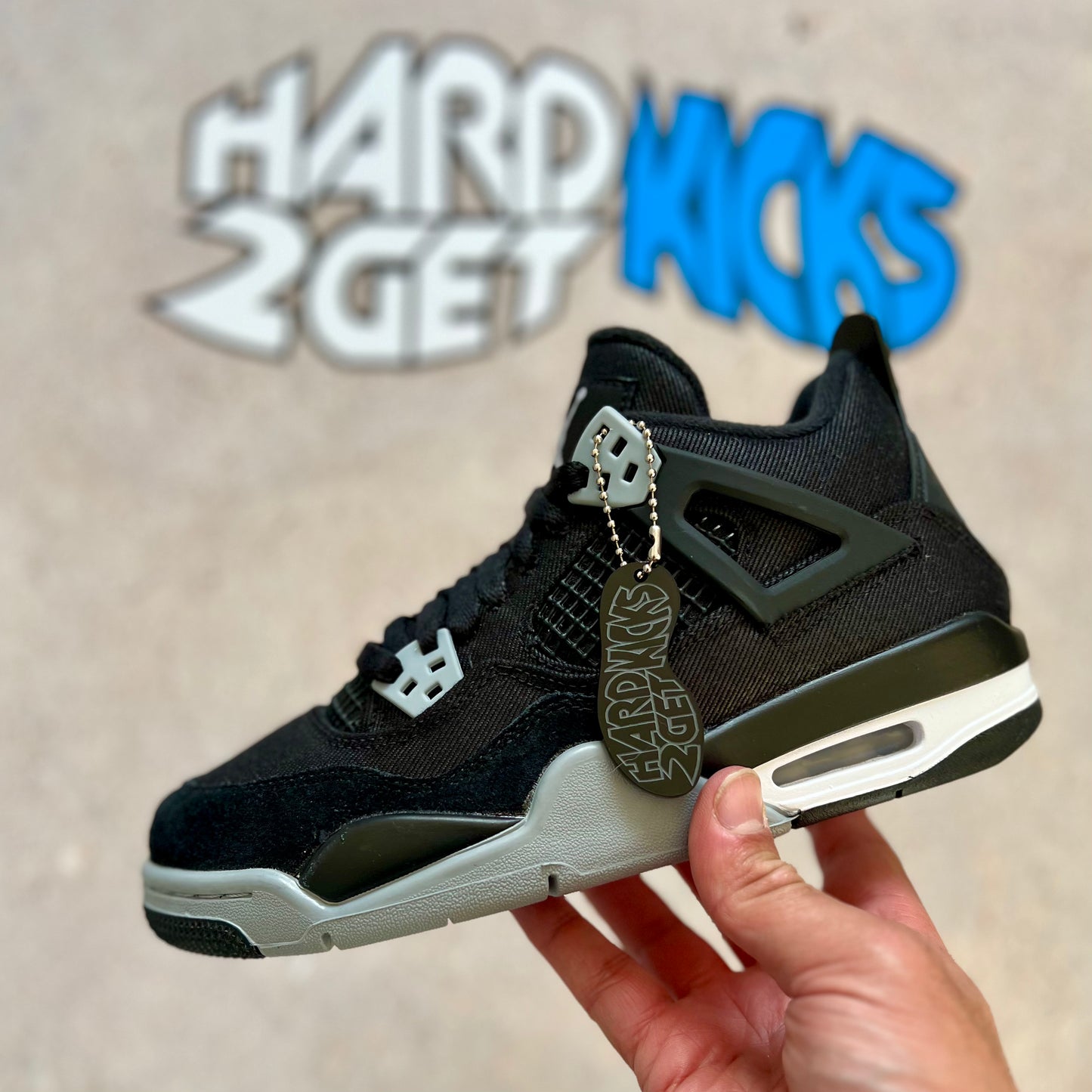 Air Jordan 4 GS SE - Black Canvas