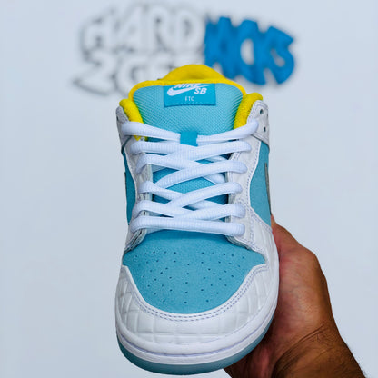 Nike SB Dunk Low Pro QS - FTC
