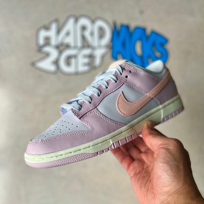 Wmns Nike Dunk Low - Easter 2.0