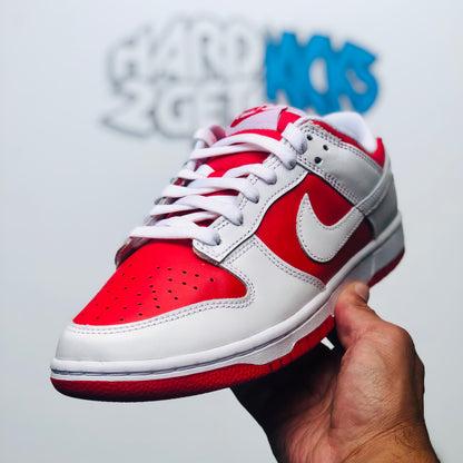 Nike Dunk Low Retro - University Red