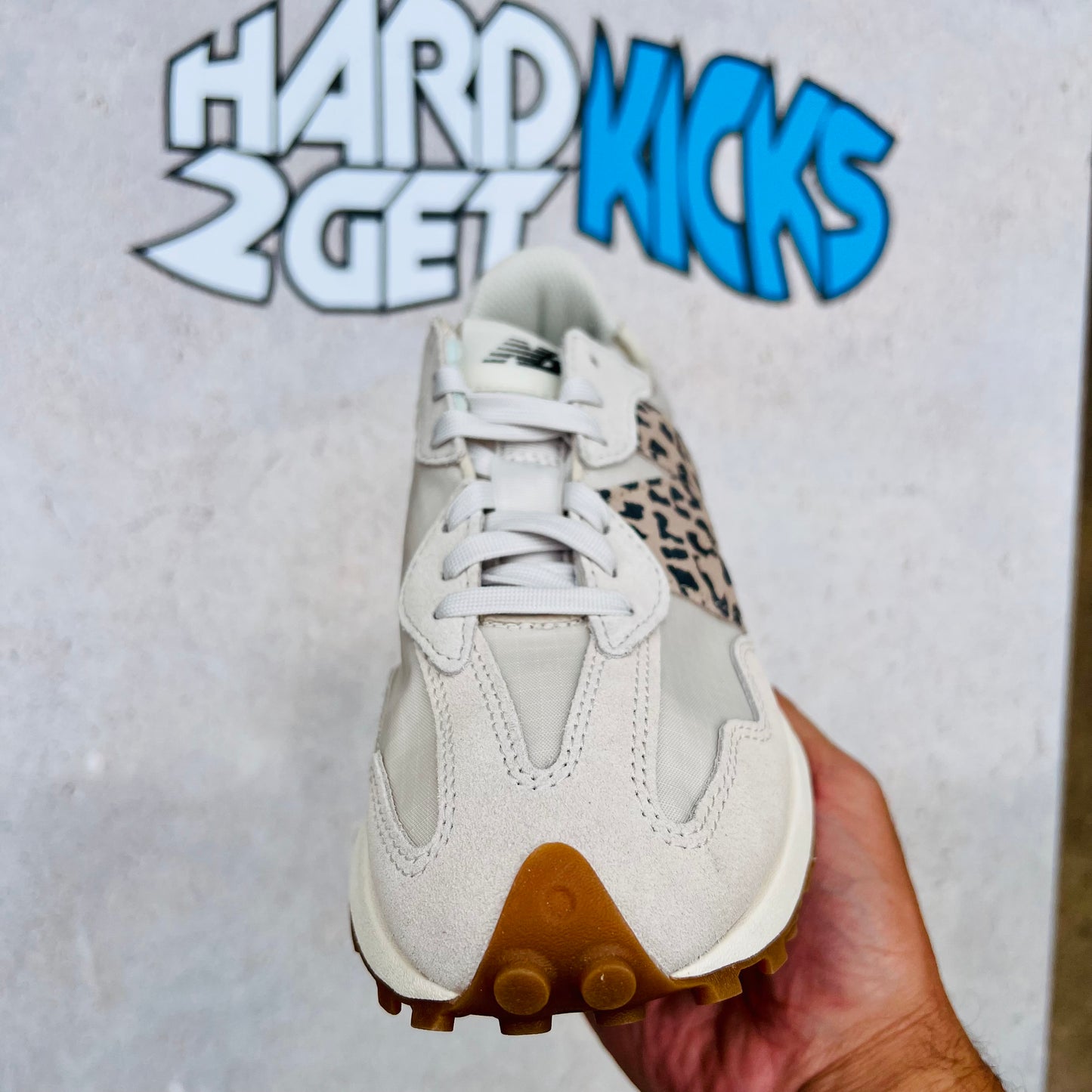 New Balance 327 - Leopard Moonbeam