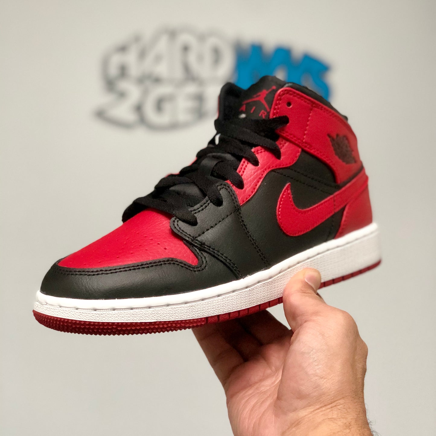 Air Jordan 1 Mid GS - Bred (Banned)