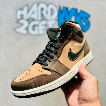 Air Jordan 1 Mid SE- Dark Chocolate