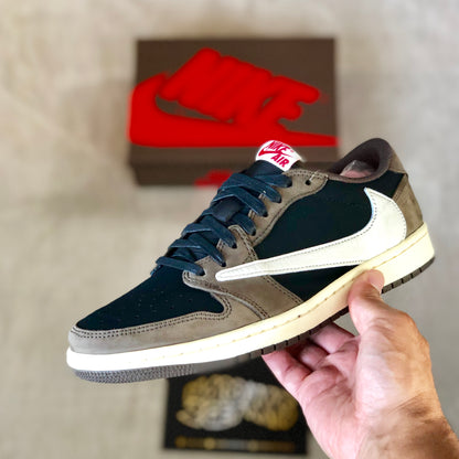 Travis Scott Air Jordan 1 Retro Low OG