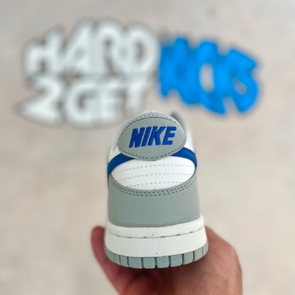 Nike Dunk Low GS - Mini Swoosh Wolf Grey