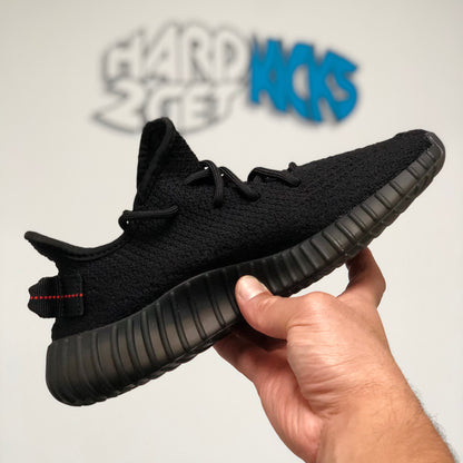 Yeezy Boost 350 V2 - Bred (2020 Re-release)