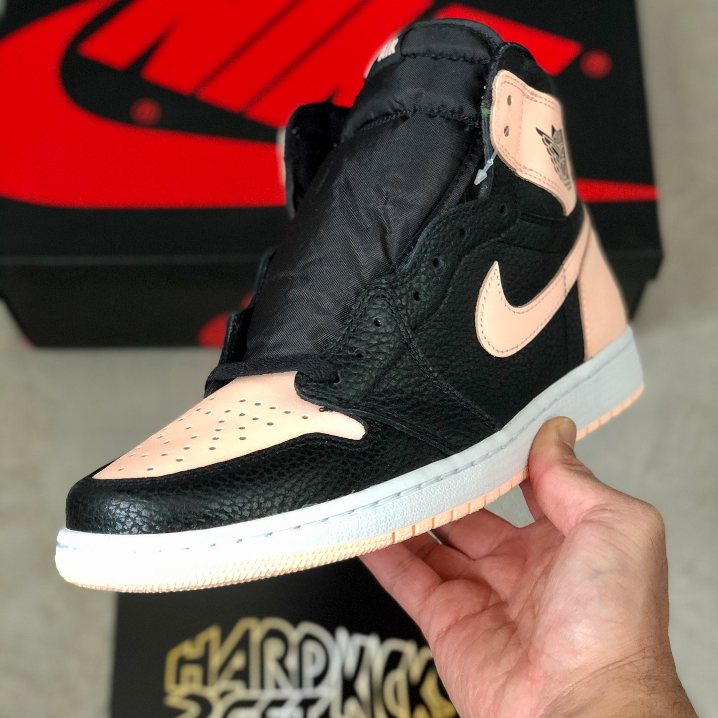 Air Jordan 1 Retro High OG - Crimson Tint